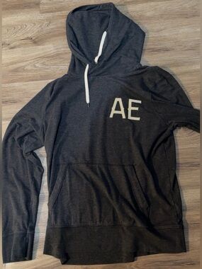 American Eagle Outfitters charcoal gray hoodie with white drawstrings